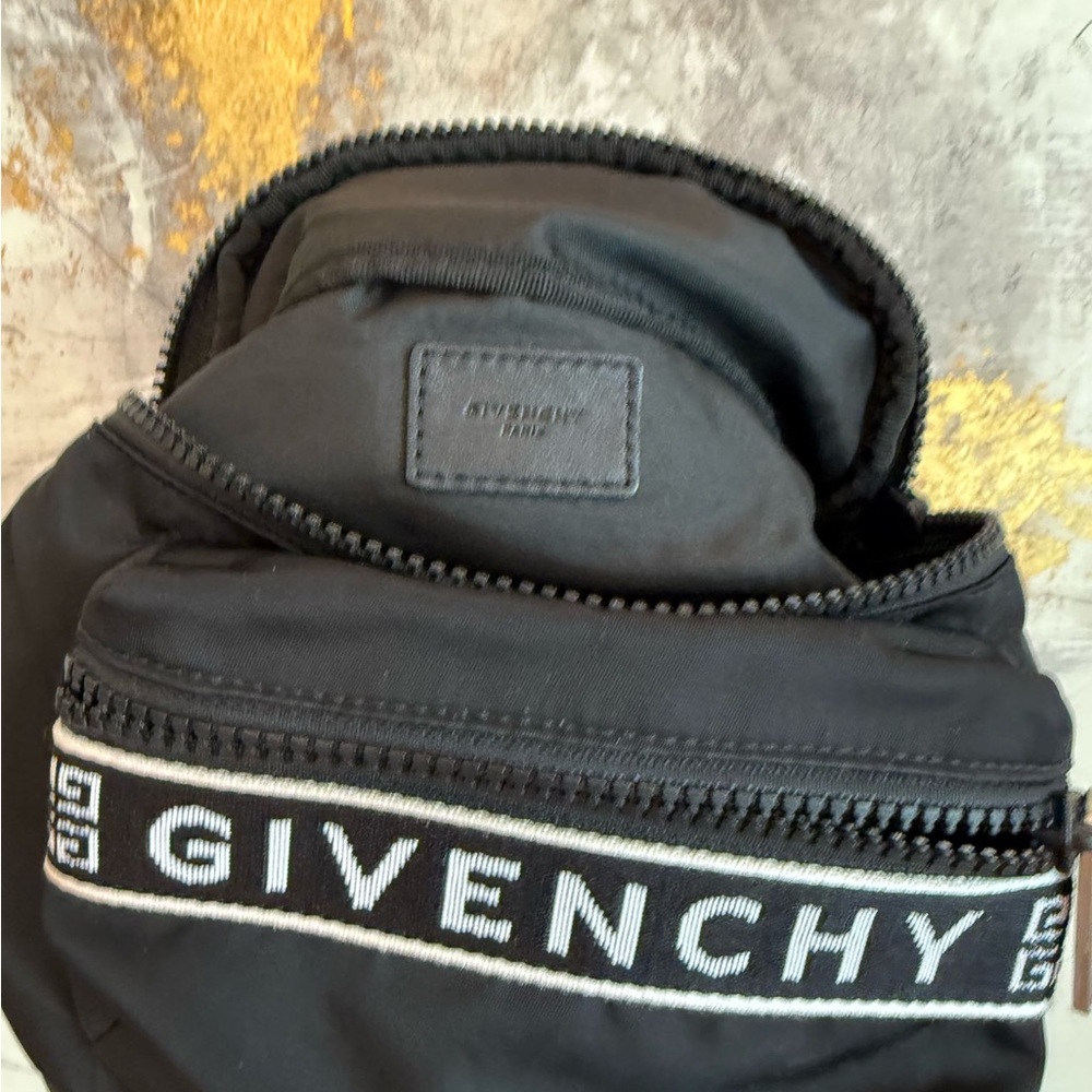 Givenchy Light 3 Nylon Bum Bag/Fanny pack/Belt Bag - Picture 3 of 4